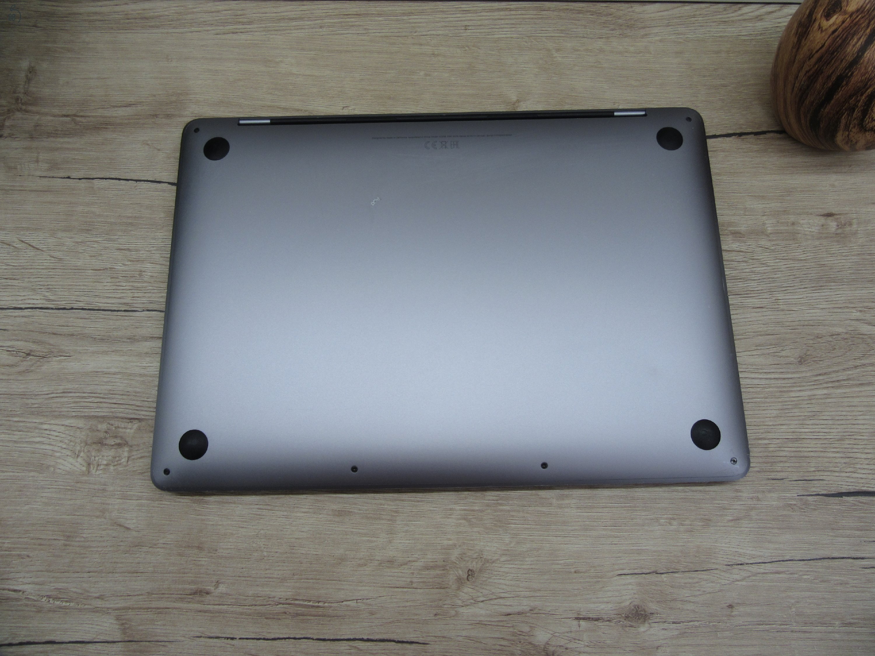 Apple Macbook Pro 13 M1 - 2020 - Használt, megkímélt