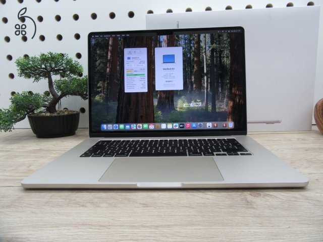 Apple Macbook Air 15 M2 - 2022 - Használt, karcmentes