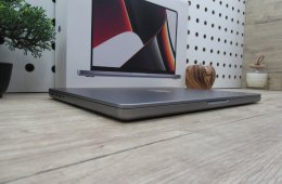 Apple Macbook 14 M1 Pro - 2021 - Használt, karcmentes, USA Bill