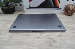 Apple Macbook 14 M1 Pro - 2021 - Használt, karcmentes, USA Bill