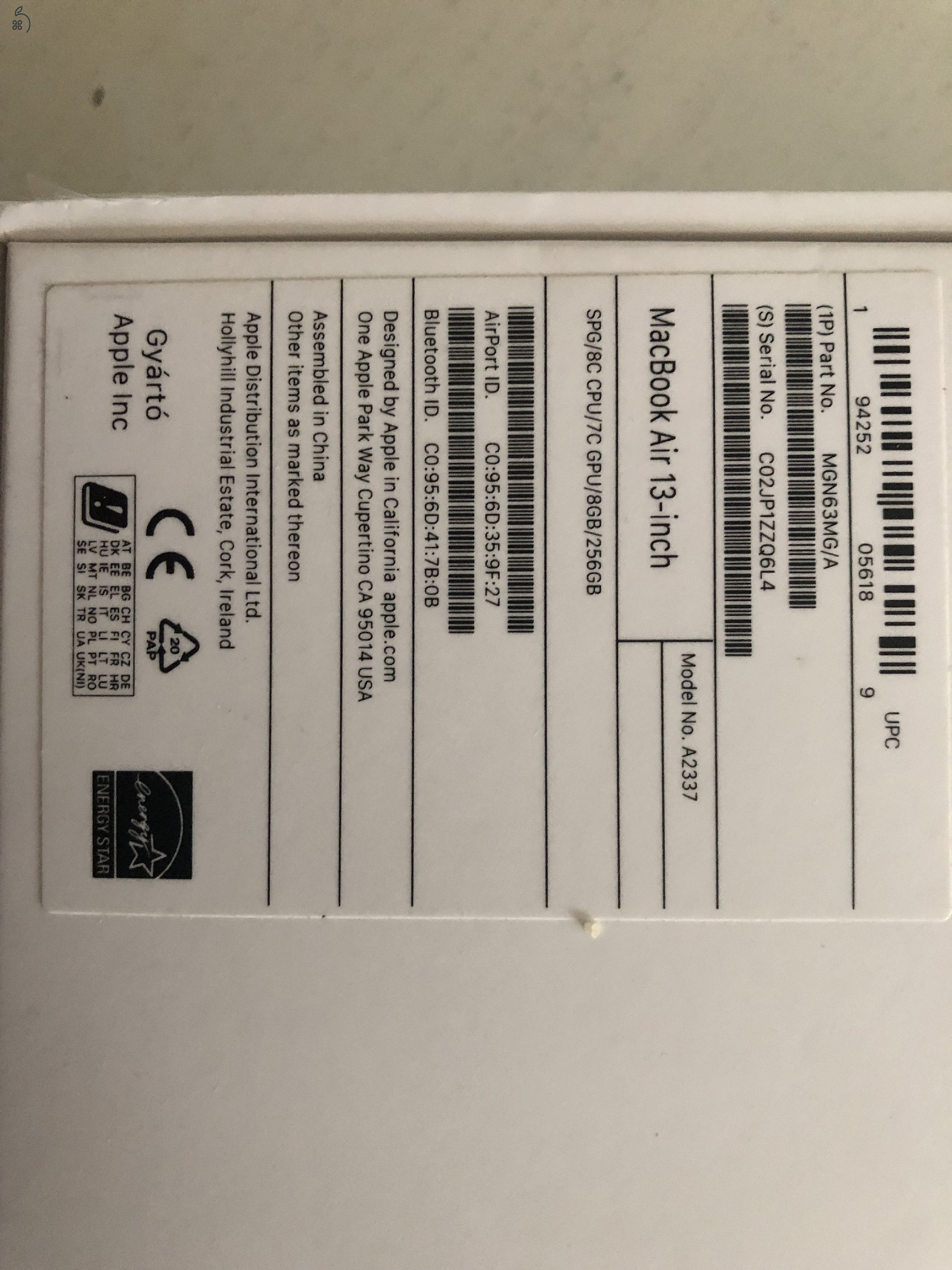 Macbook Air M1, 13” / 8 GB Ram / 256 SSD