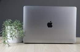 Apple Macbook Air 13
