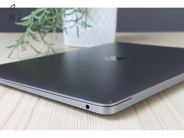 Apple Macbook Air 13
