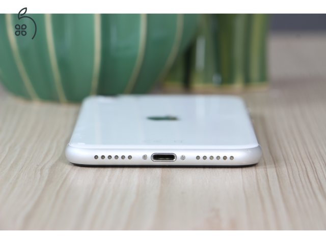 Apple iPhone SE 2020 128GB White C+ US-6516 Vodafone függő