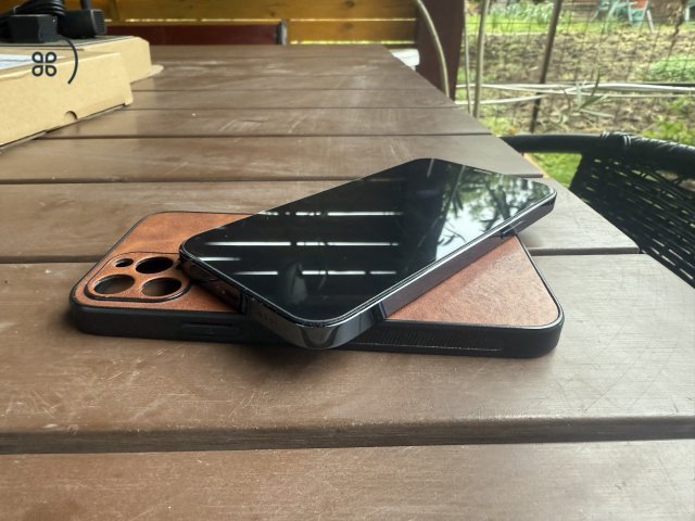 Eladó iPhone12 pro navy blue, 100% akku 128Gb