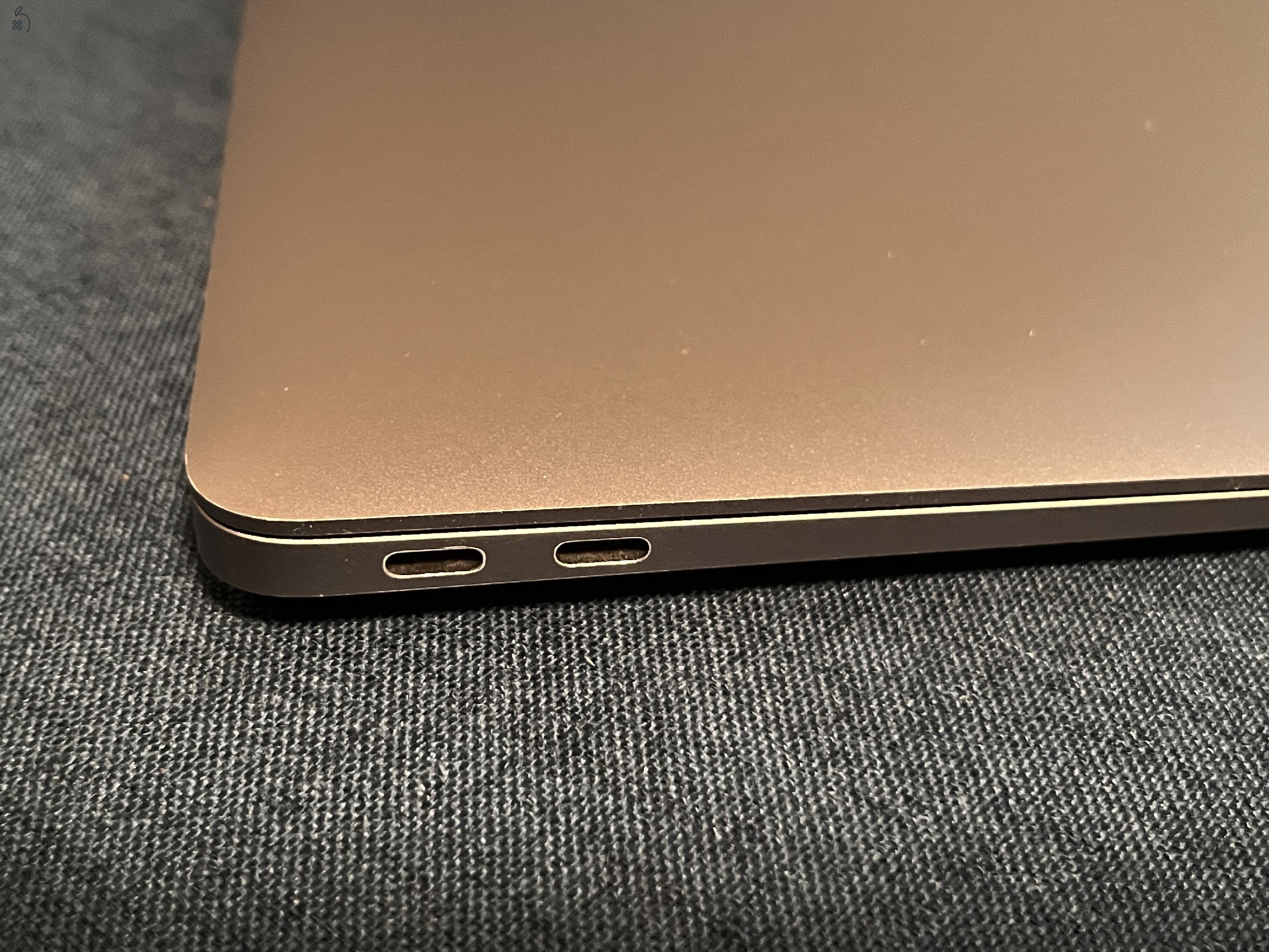 MacBook Air M1, 2020