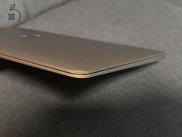MacBook Air M1, 2020