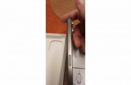 1 hetes iPhone 16 Pro 128Gb natúr titán eladó