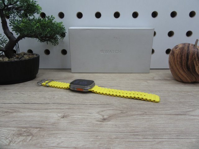Apple Watch Ultra - 49 mm - Használt, szép állapot
