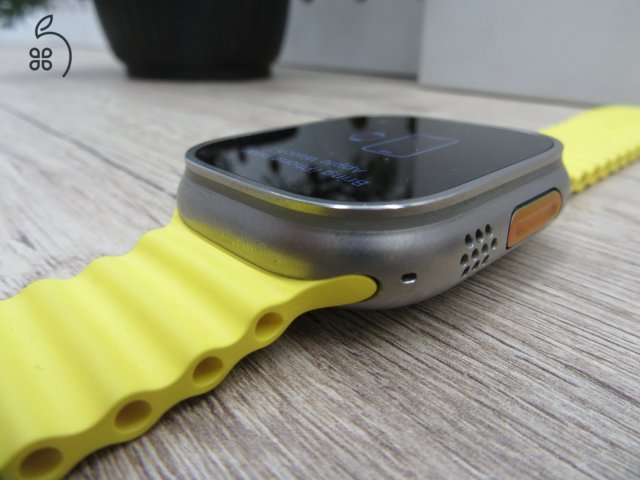 Apple Watch Ultra - 49 mm - Használt, szép állapot