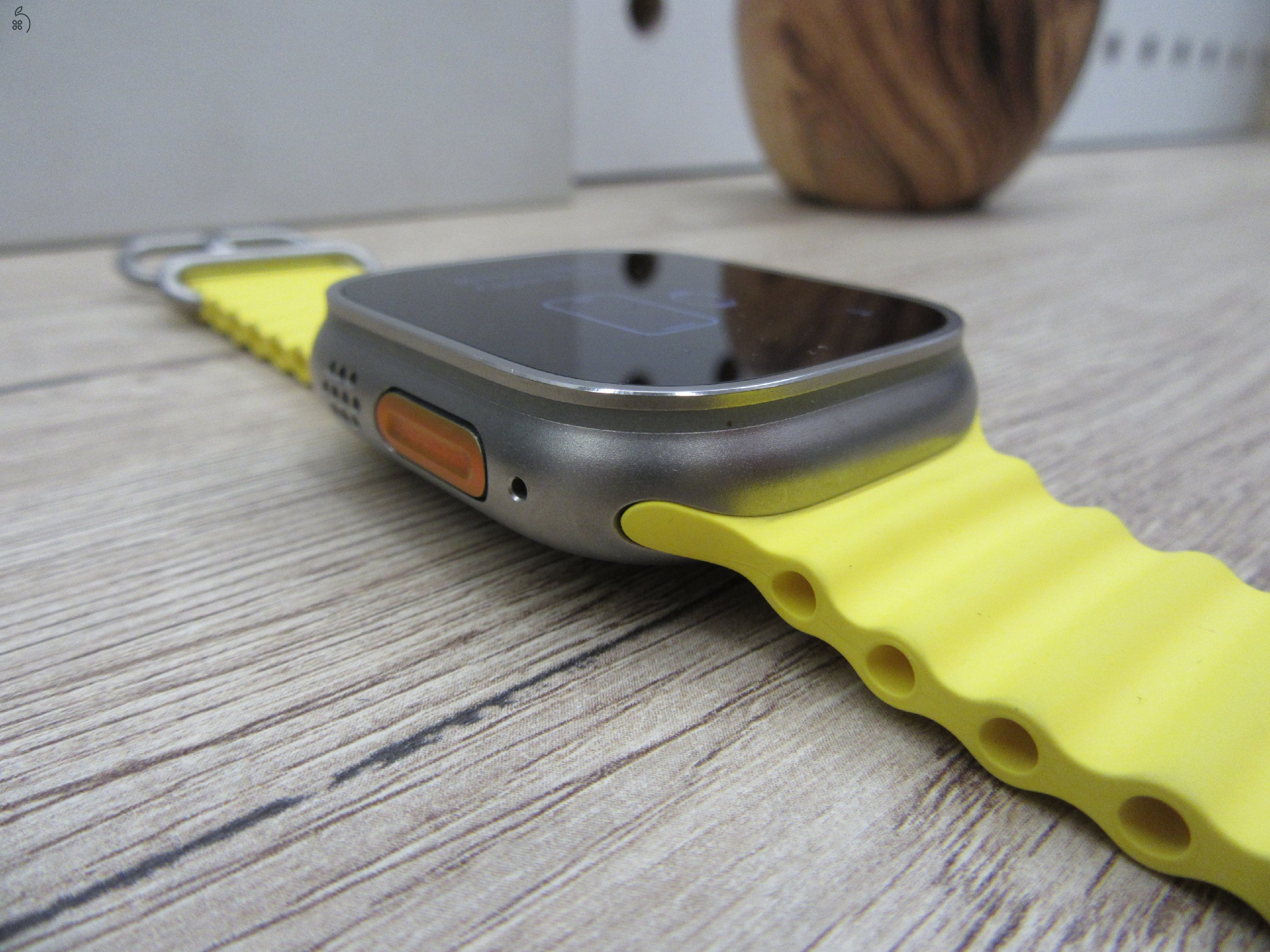 Apple Watch Ultra - 49 mm - Használt, szép állapot