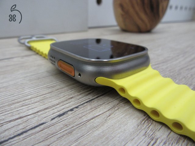 Apple Watch Ultra - 49 mm - Használt, szép állapot