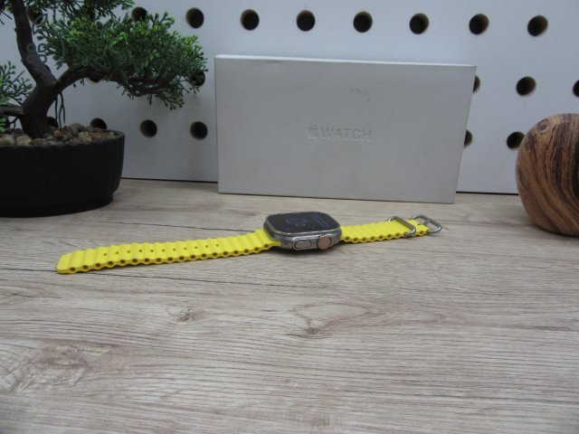 Apple Watch Ultra - 49 mm - Használt, szép állapot