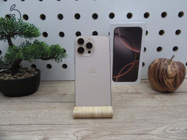 Apple iPhone 16 Pro Max - Desert Titanium - Új, kipróbált