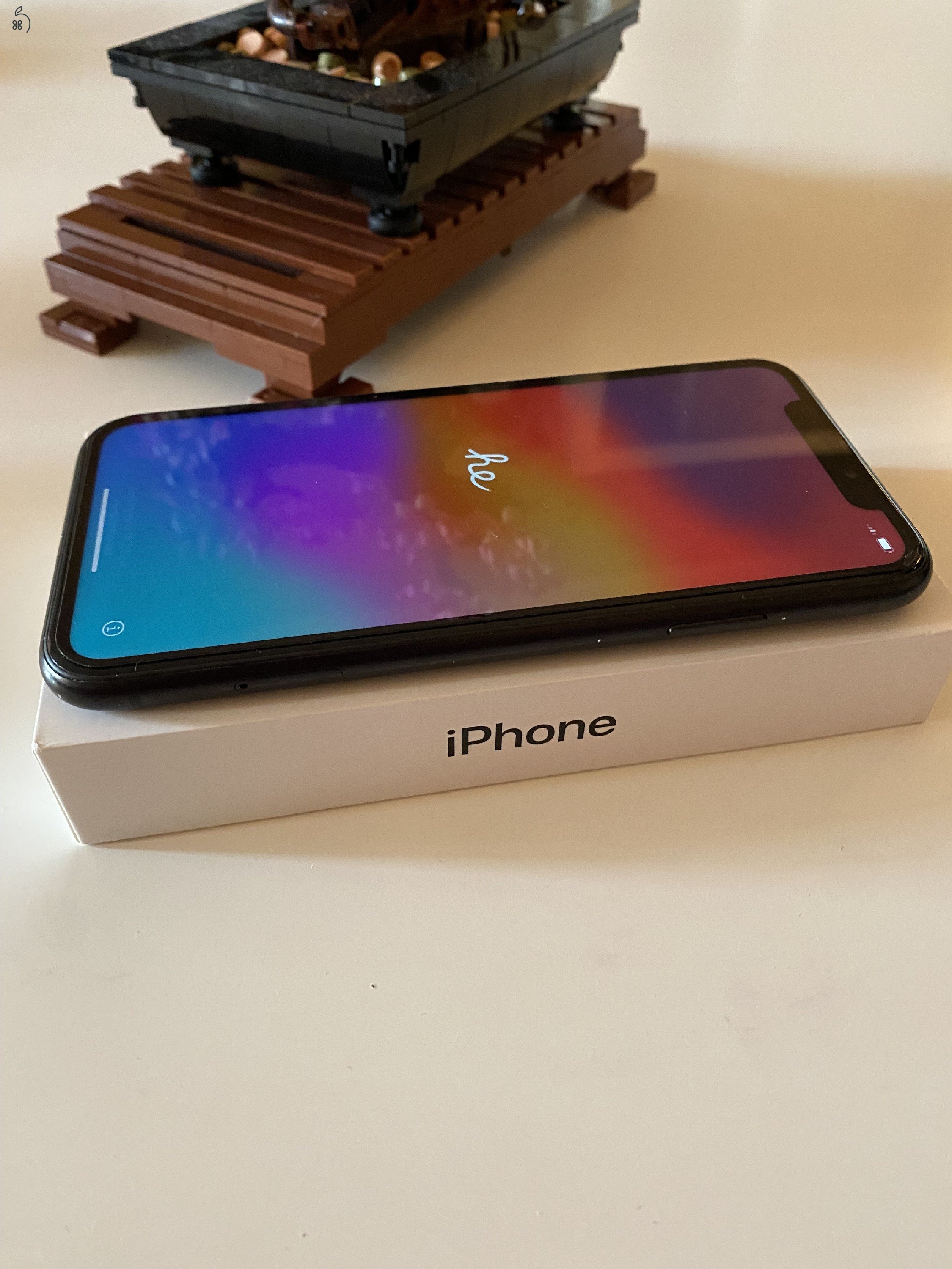 Eladó iPhone XR 64 GB