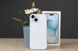 Újszerű iPhone 15 128GB kék US-6630