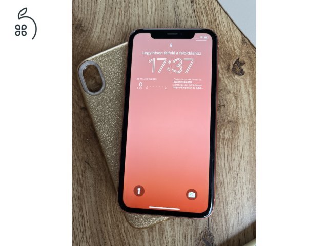 iPhone xr 64 GB coral
