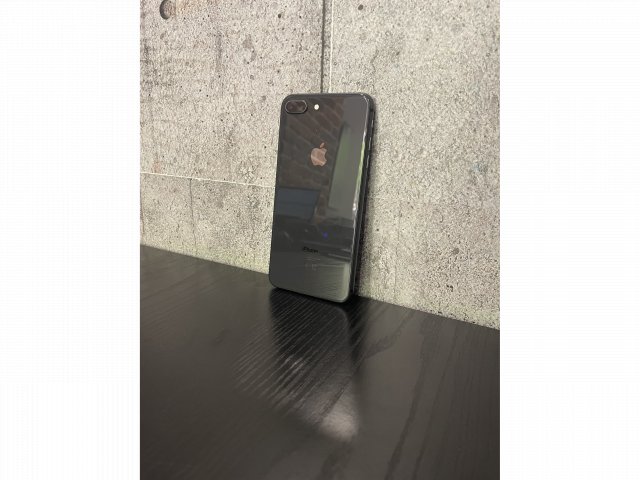 Apple iPhone 8 Plus  256GB Fekete Használt kártyafüggetlen