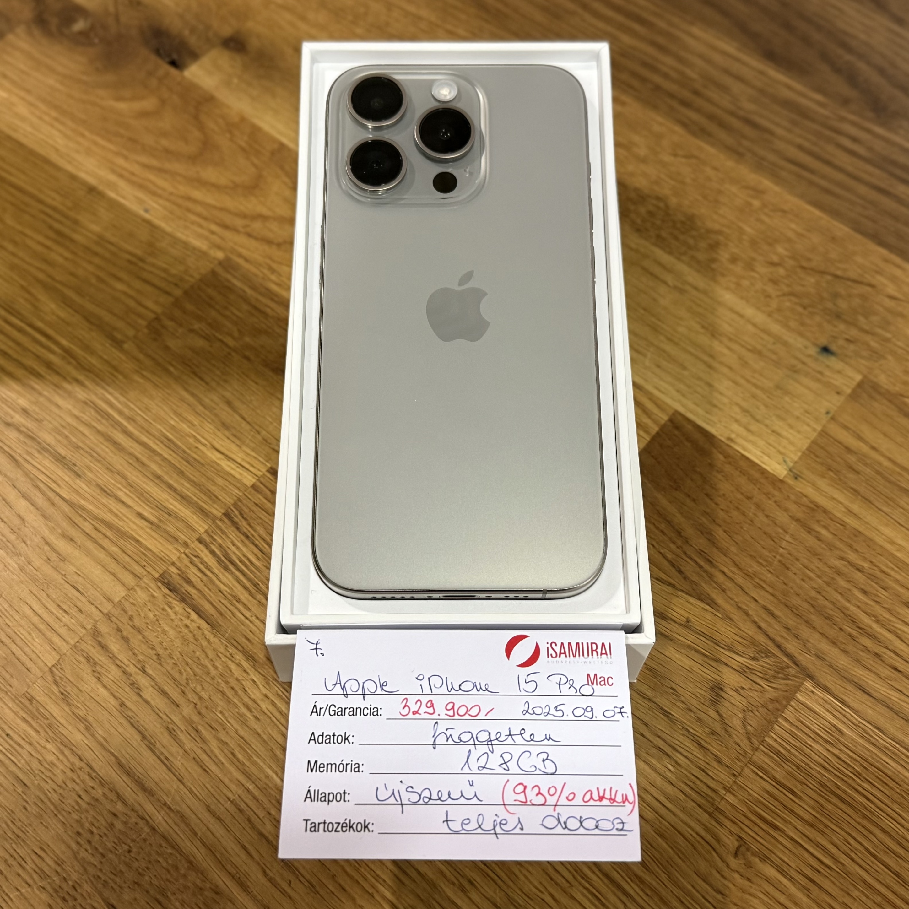 7. Apple iPhone 15 Pro - 128  GB - Natur Titán