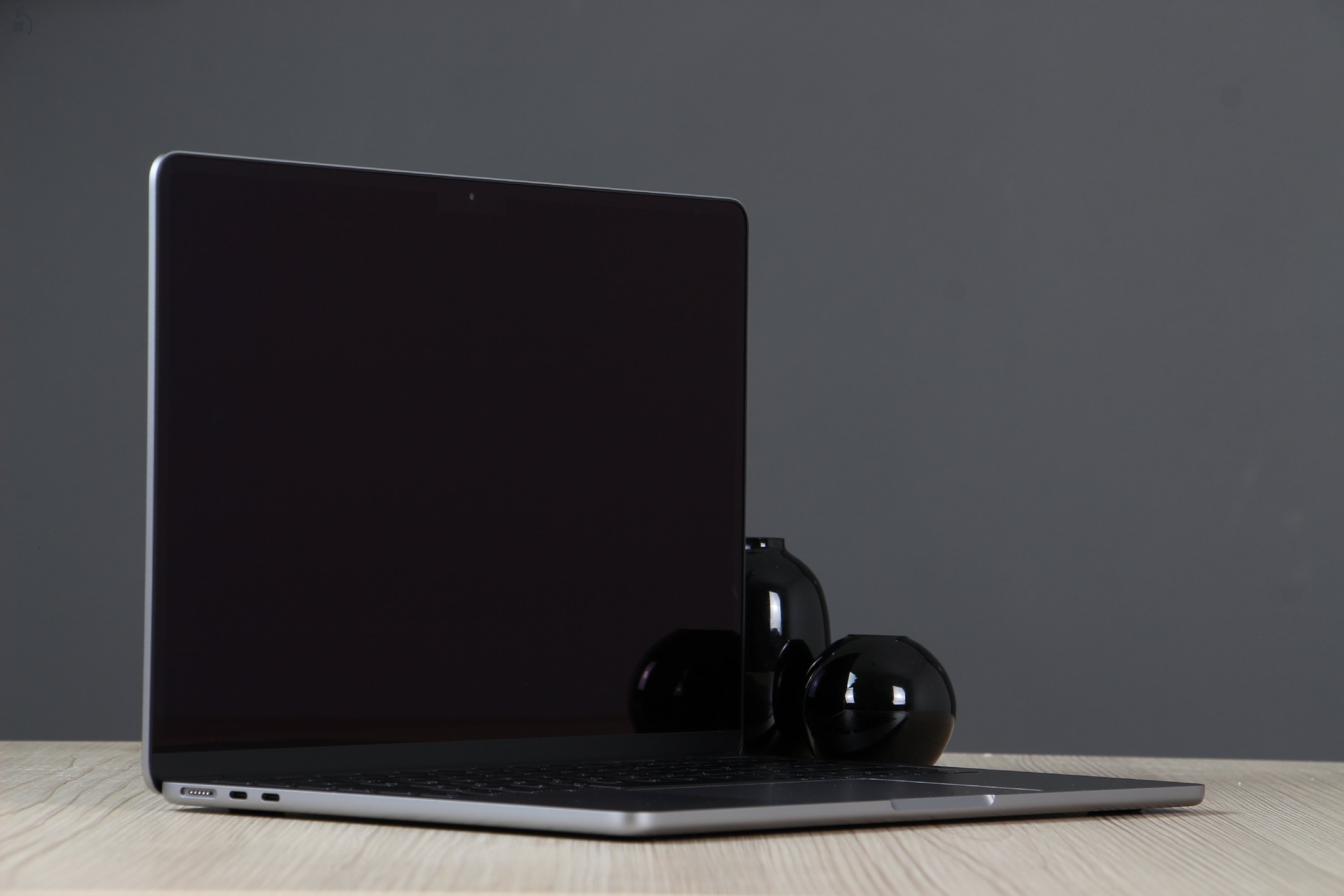 Újszerű Apple MacBook Air 13