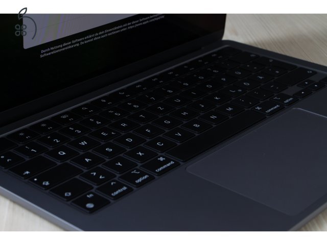 Újszerű Apple MacBook Air 13