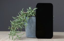Használt Apple iPhone 16 Pro 128GB Asztro fekete C+ US-6682