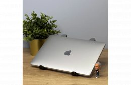 MacSzerez.com - 2020 MacBook Pro 13