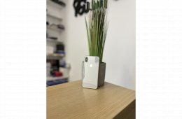 Apple iPhone X 64GB Ezüst Használt Kártyafüggetlen
