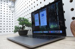 Apple Retina Macbook Pro 13 - 2020 - Használt, karcmentes