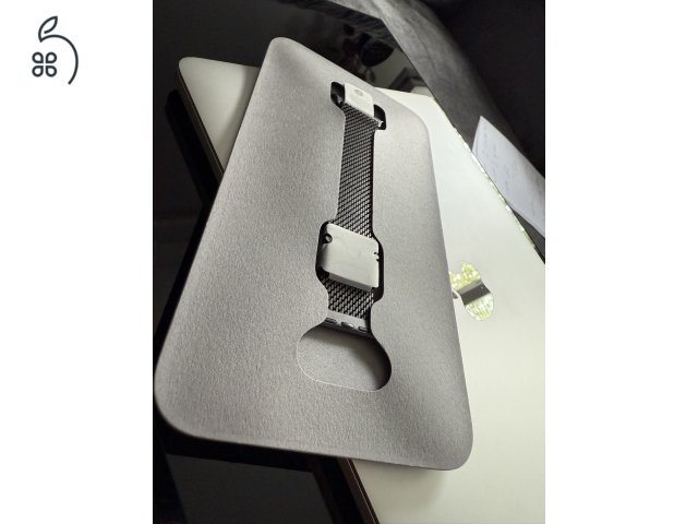 Gyári Apple 49 mm-es fekete titán milánói szíj – M Watch Ultra/Ultra2