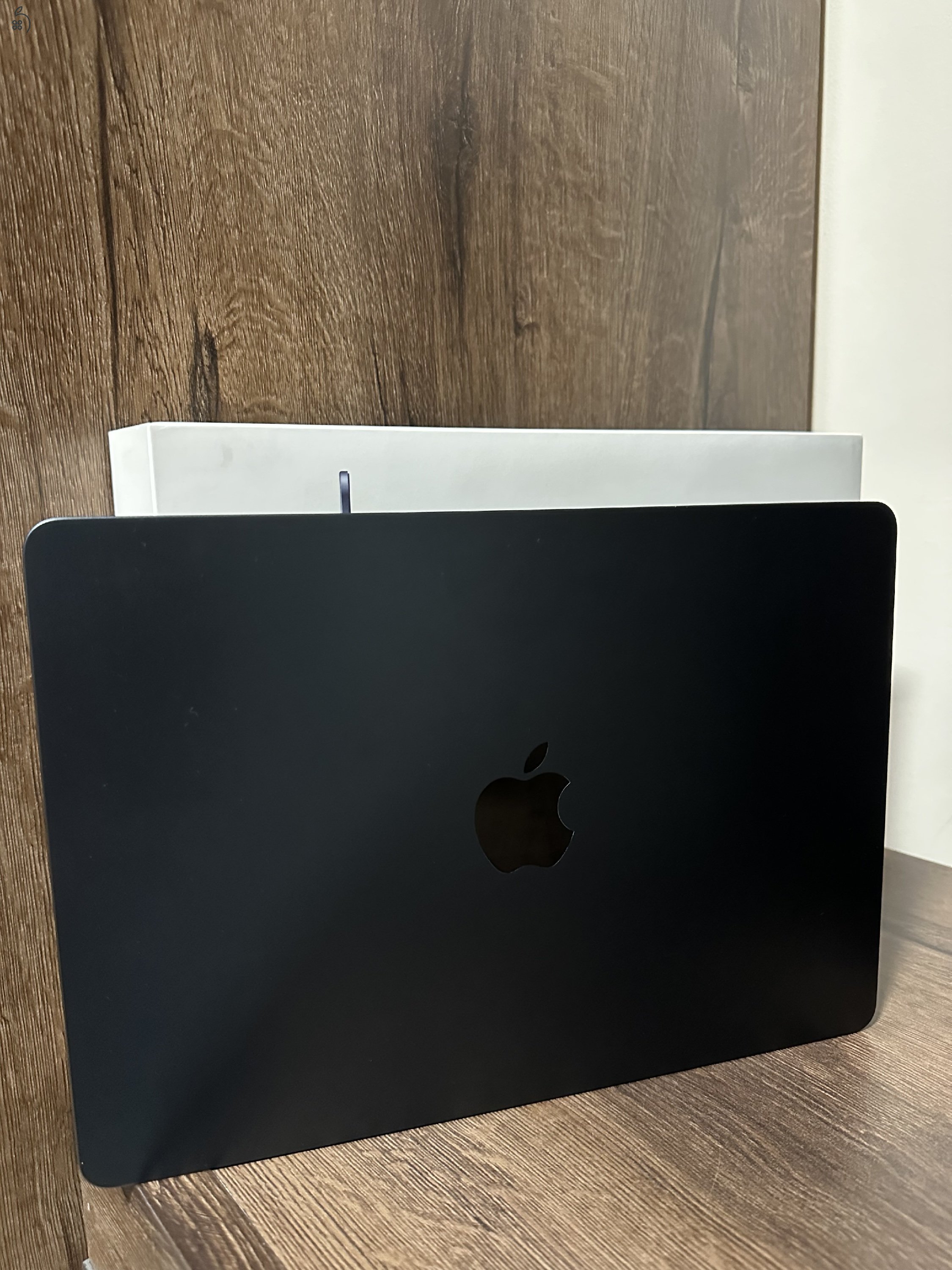 Macbook AIR 13,6” M2 16GB/512GB SSD! iStyle számla! Apple garancia