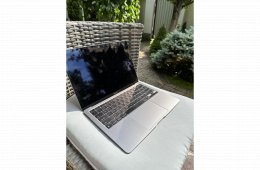 Eladó MacBook Air M1 13.3” – kiváló állapotban - 2024 8/256