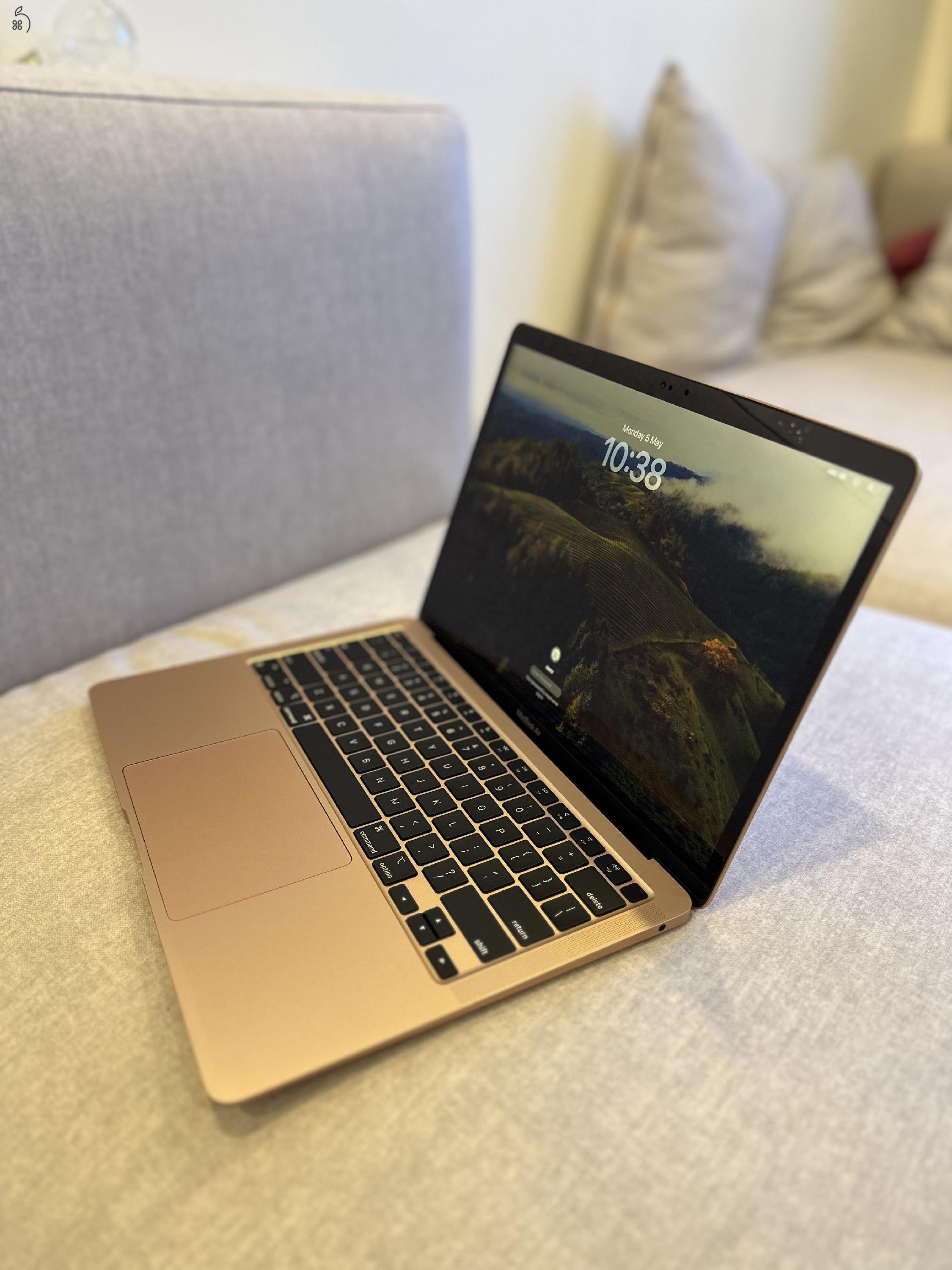 Eladó hibátlan állapotú MacBook Air M1 13.3” – 2023 8/256