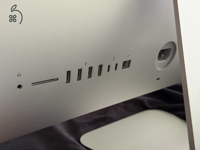 iMac 21,5