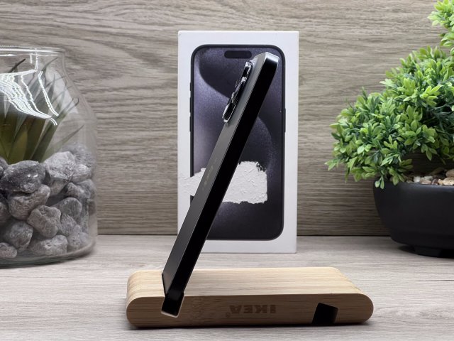 iPhone 15 Pro Black Titanium 128GB 2 ÉV Garanciával Számlával Aksi 98%