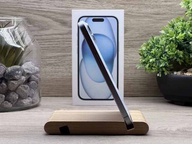 Hibátlan iPhone 15 Blue 128GB 2 ÉV Garanciával Számlával Aksi 90%