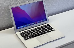 MacBook Air 2017 13 128GB 2 ÉV Garanciával Számlával