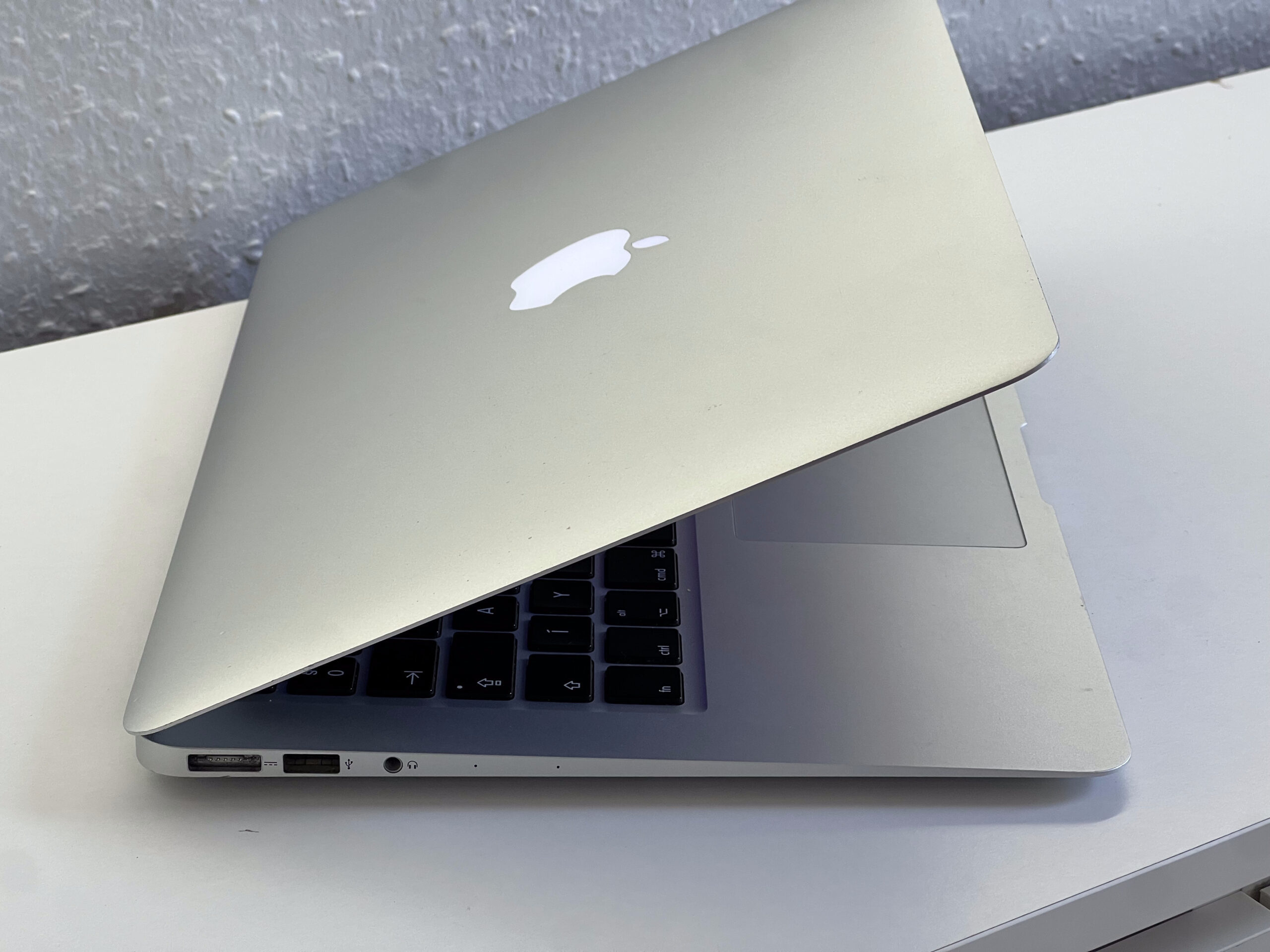 MacBook Air 2017 13 128GB 2 ÉV Garanciával Számlával