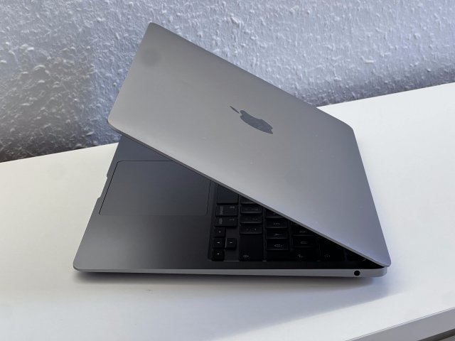 MacBook Air 2020 13 256GB 2 ÉV Garanciával Számlával