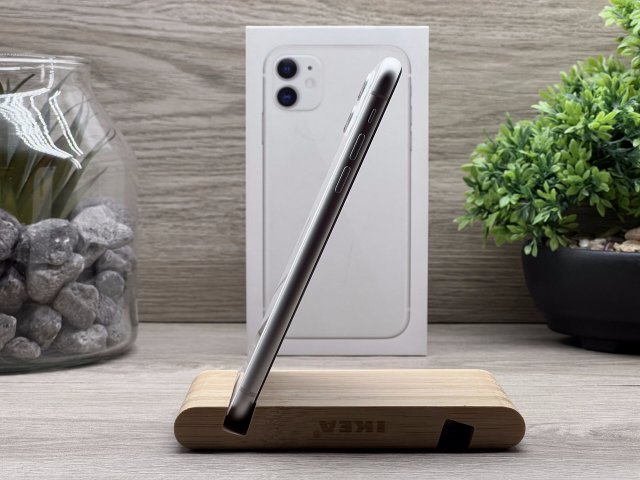 Hibátlan iPhone 11 White 64GB 2 ÉV Garanciával Számlával Aksi 100%