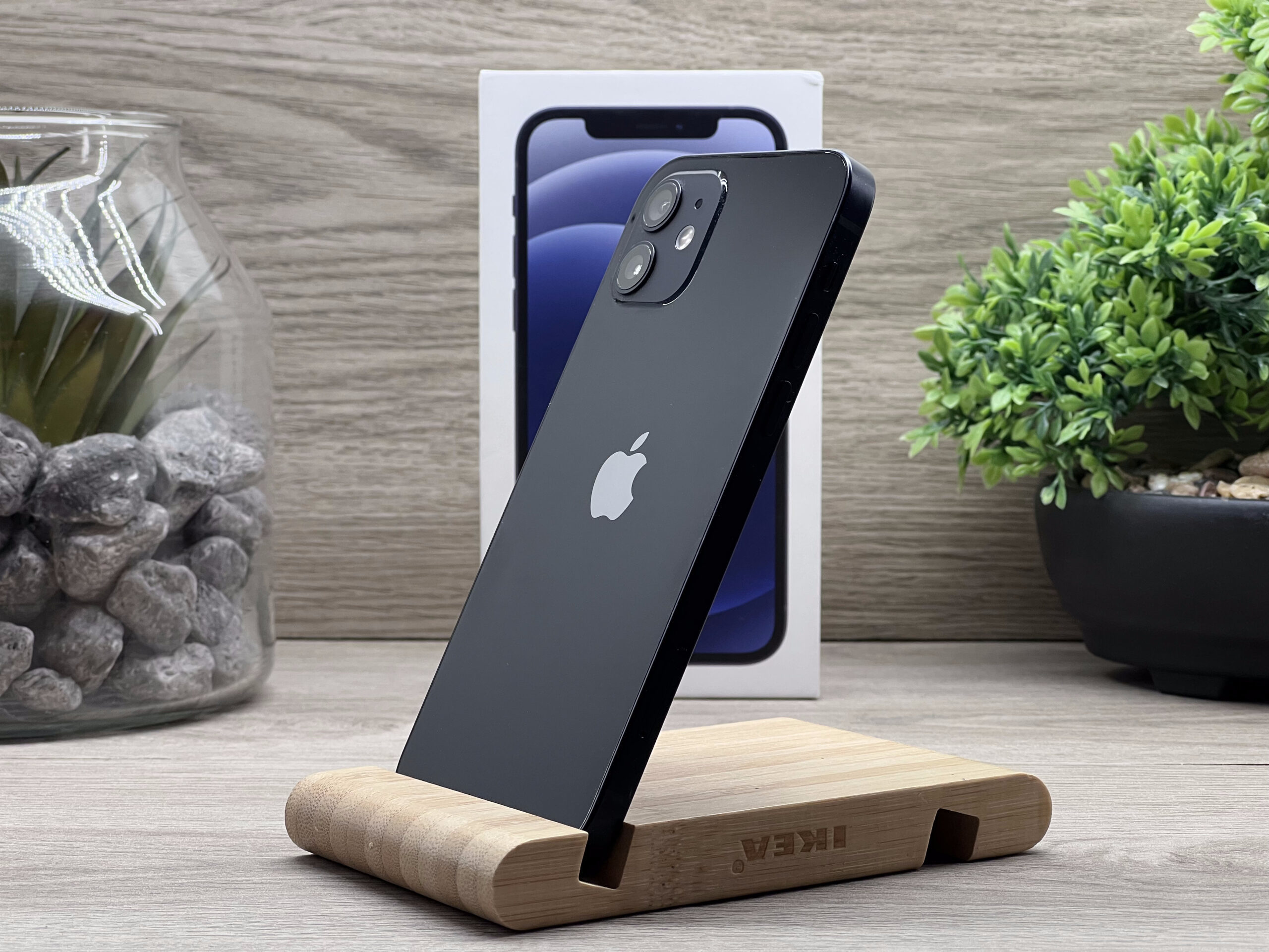 iPhone 12 Black 64GB 2 ÉV Garanciával Számlával Aksi 95%