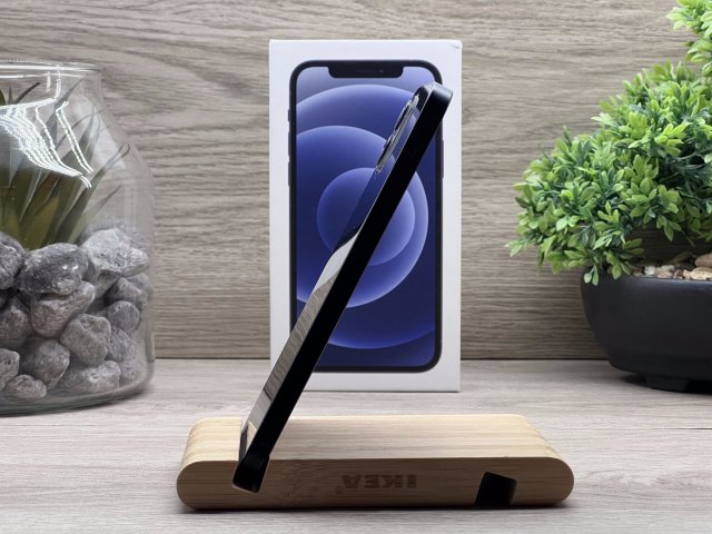 iPhone 12 Black 64GB 2 ÉV Garanciával Számlával Aksi 95%