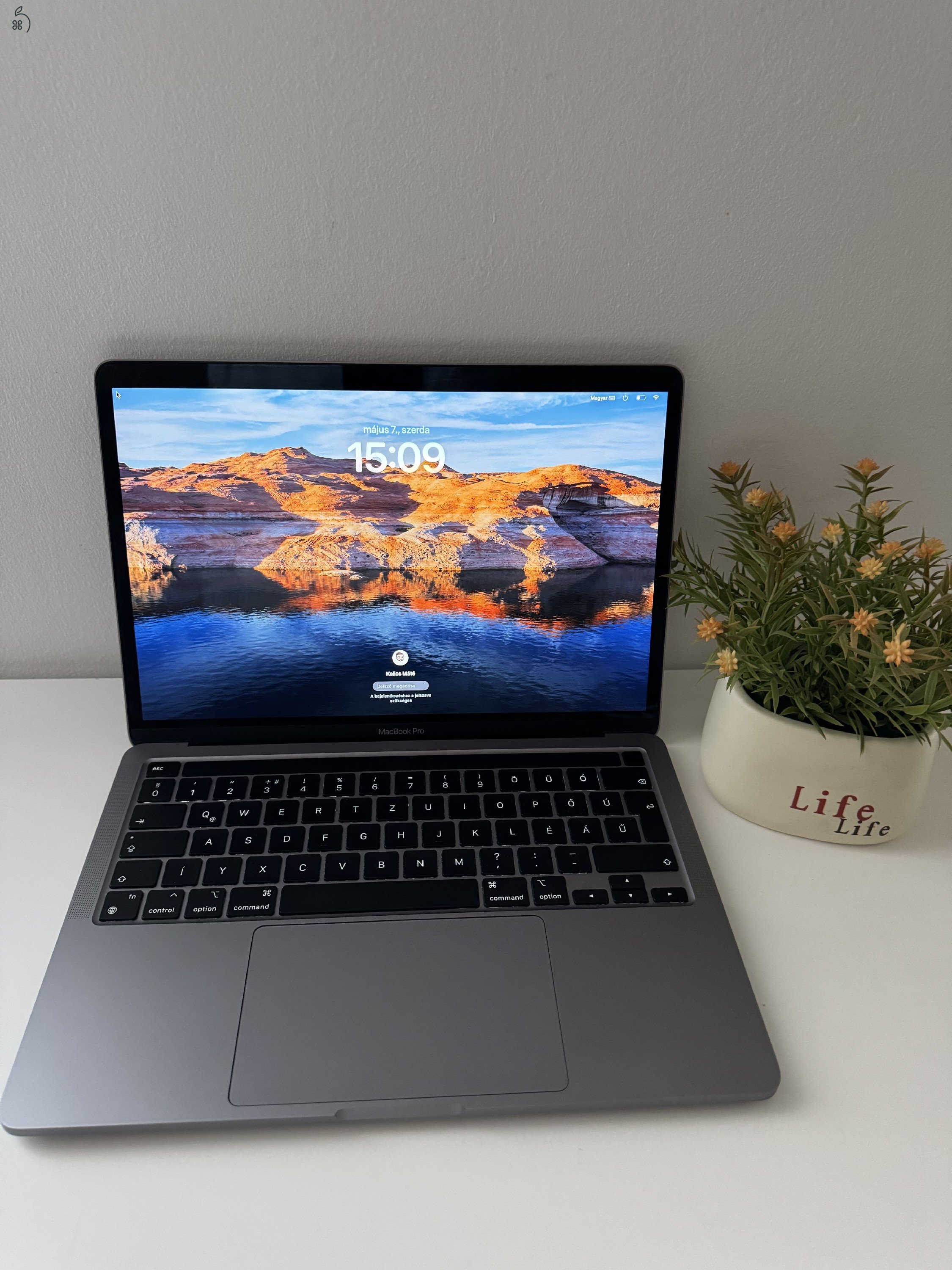 M1 Macbook Pro Retina 13