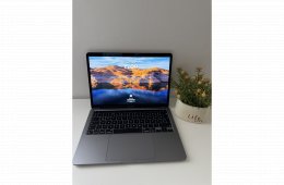 M1 Macbook Pro Retina 13