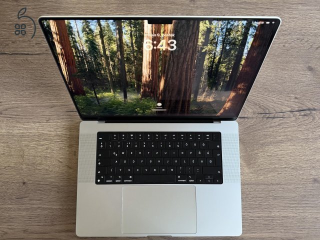 MacBook Pro 16