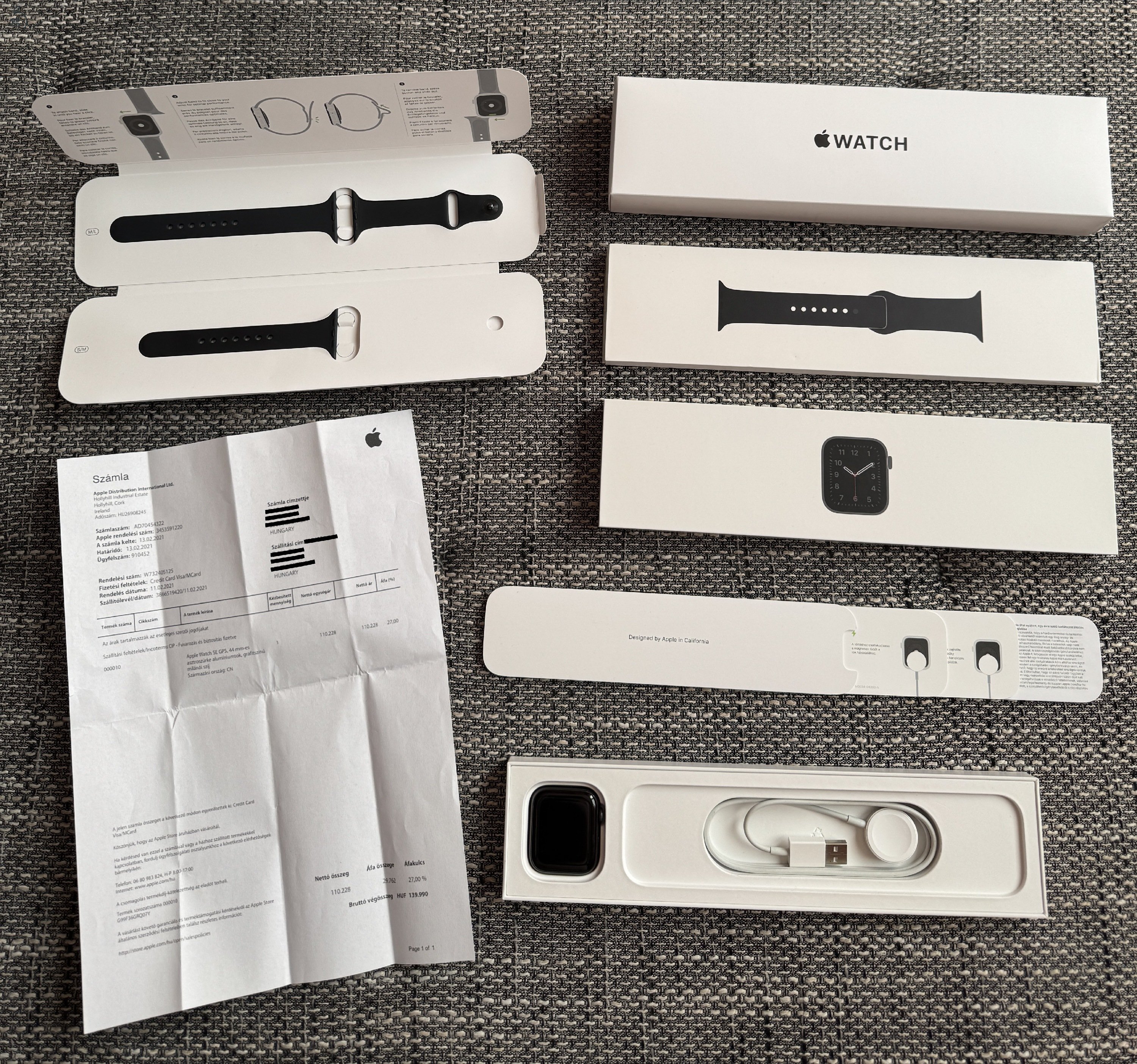 Apple Watch SE (2020) Space Gray 44 mm, 89% aksi, Apple.com számla