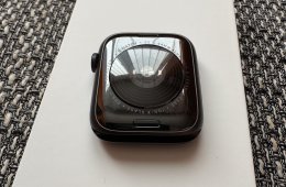 Apple Watch SE (2020) Space Gray 44 mm, 89% aksi, Apple.com számla