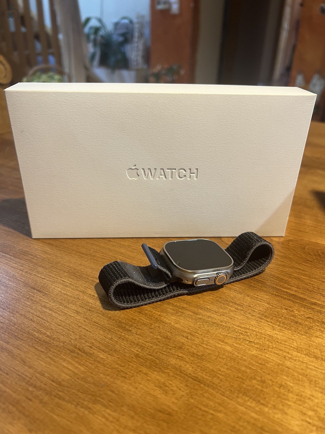 Apple Watch Ultra2 - 2év+ gari - AppleCare+ - Tartozékok