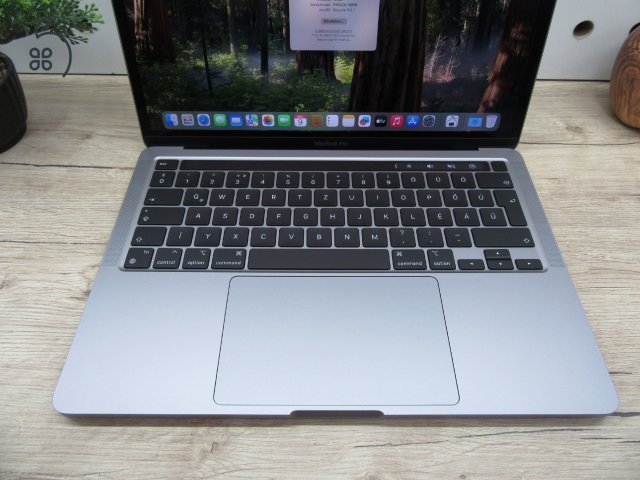  Apple Retina Macbook Pro 13 M1 Touchbar - 2021 - Használt, karcmentes 