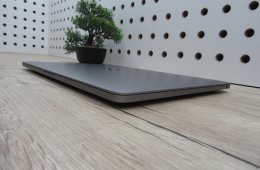  Apple Retina Macbook Pro 13 M1 Touchbar - 2021 - Használt, karcmentes 
